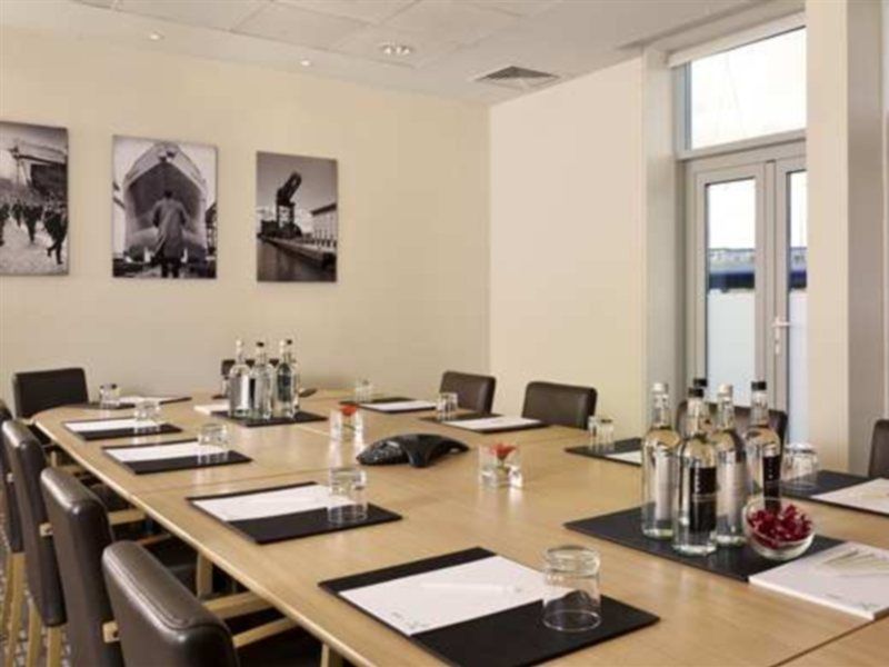 Hilton Garden Inn Glasgow City Centre Εξωτερικό φωτογραφία