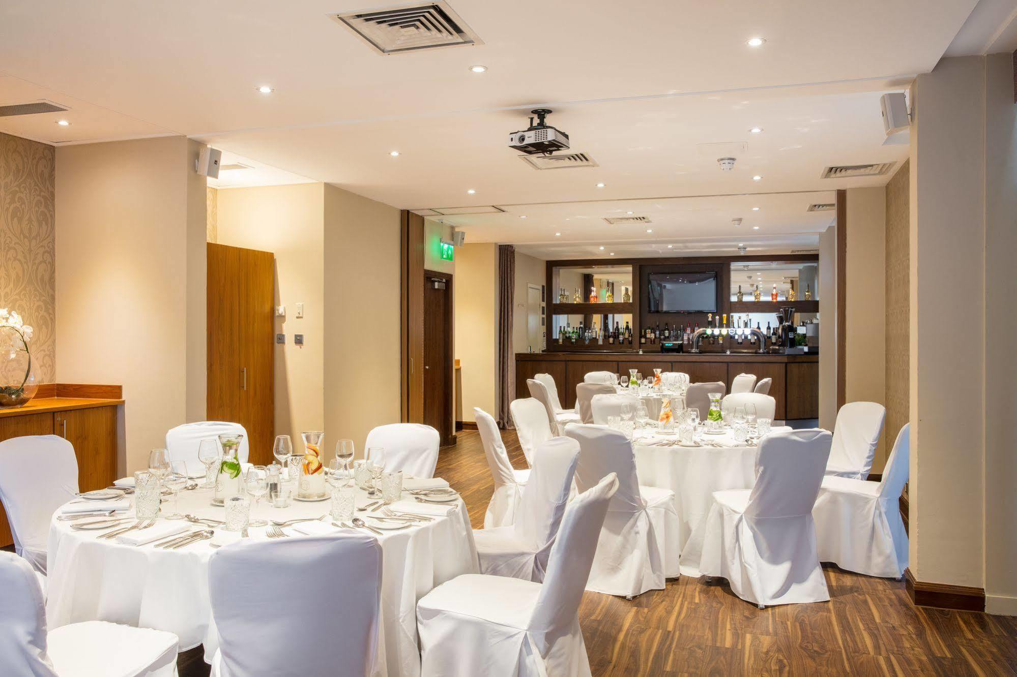 Hilton Garden Inn Glasgow City Centre Εξωτερικό φωτογραφία